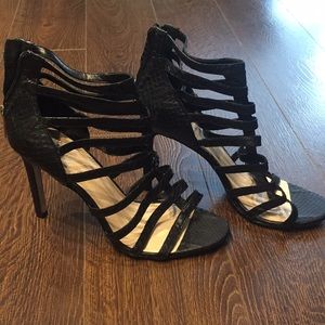 Vince Camuto leather heels